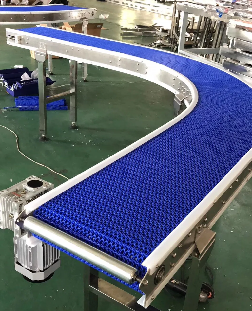 Food Standard Material Conveyor Belt Handing Turning Modular Belt Conveyor